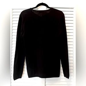 ZARA. Men’s Long Sleeves Knit Shirt